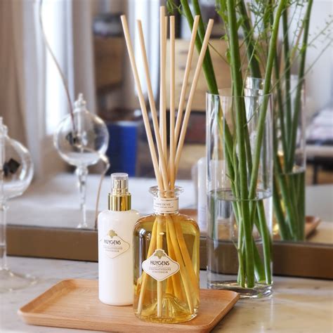 Parfum d'intérieur & d'ambiance pour la maison .